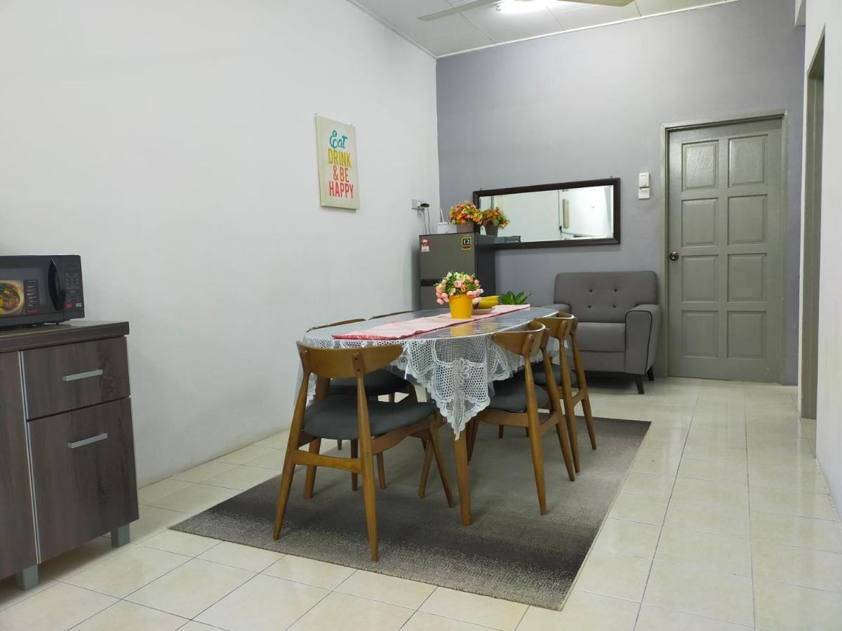 D'Port Dicksonmuslimonly Homestay Kültér fotó